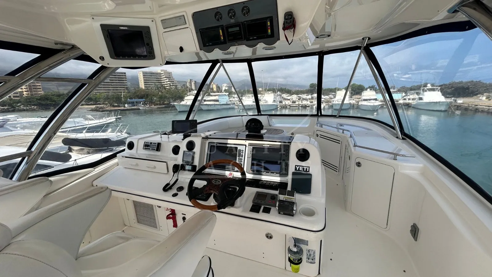 Sea Ray Sedan Bridge — foto 4