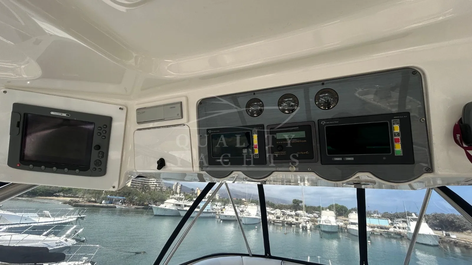 Sea Ray Sedan Bridge — foto 11
