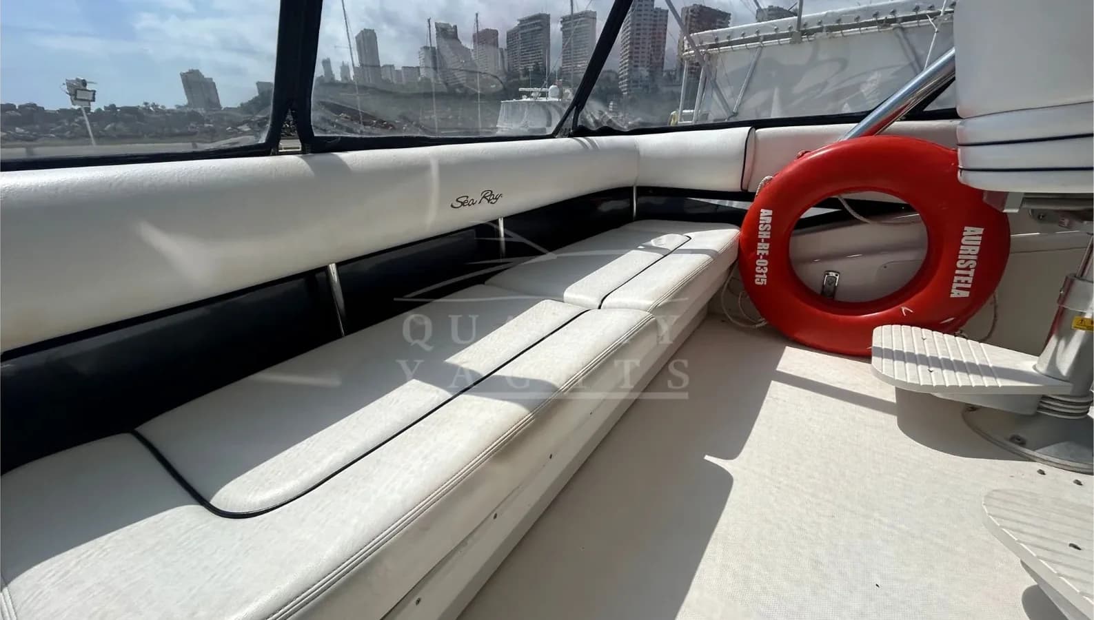 Sea Ray Sedan Bridge — foto 12