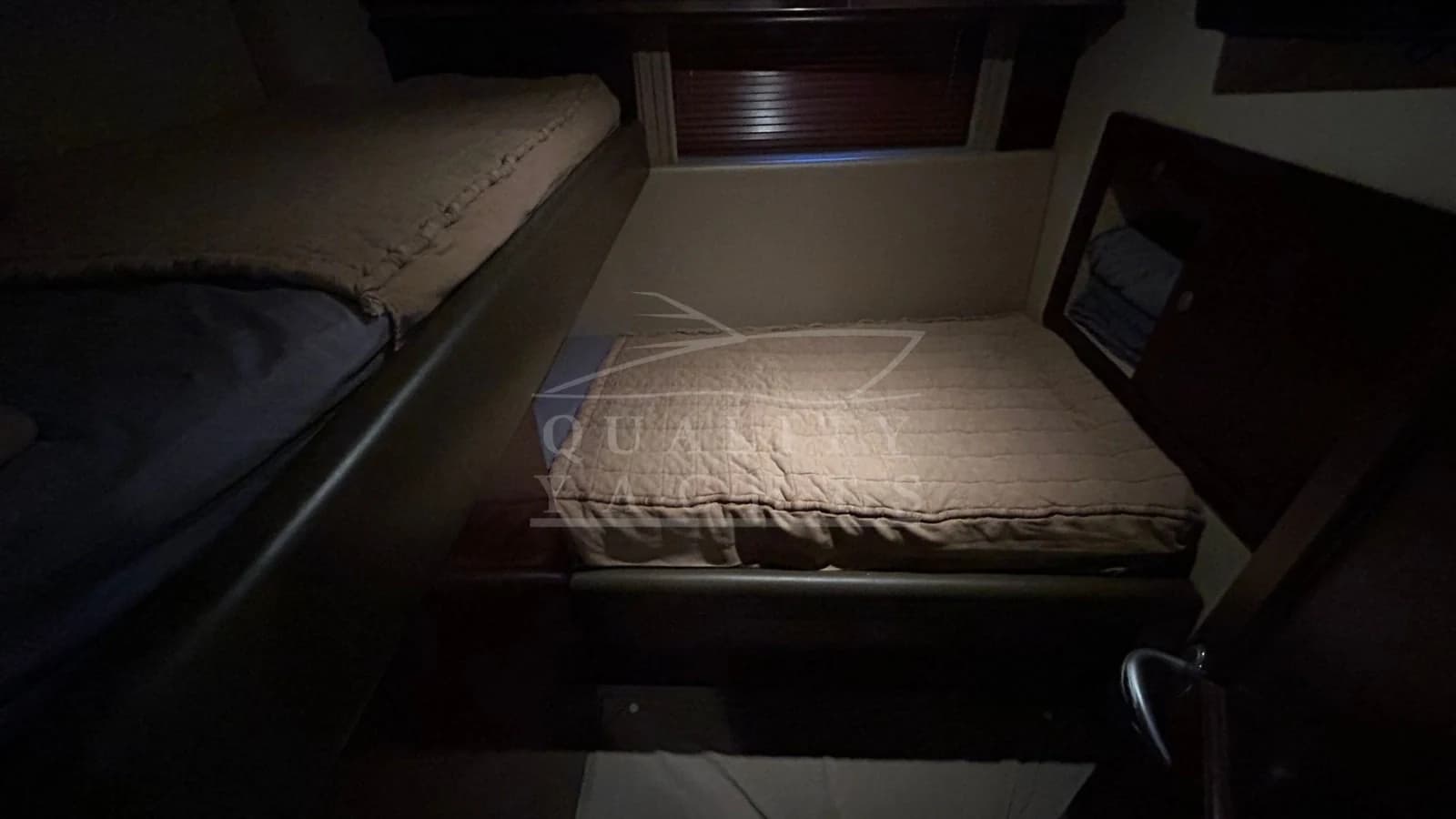 Sea Ray Sedan Bridge — foto 24