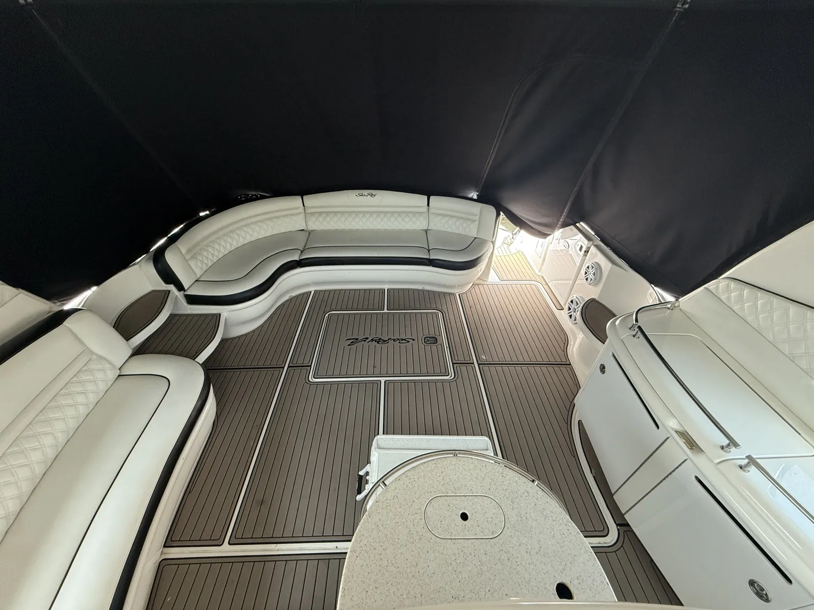 Sea Ray Sundancer — foto 8
