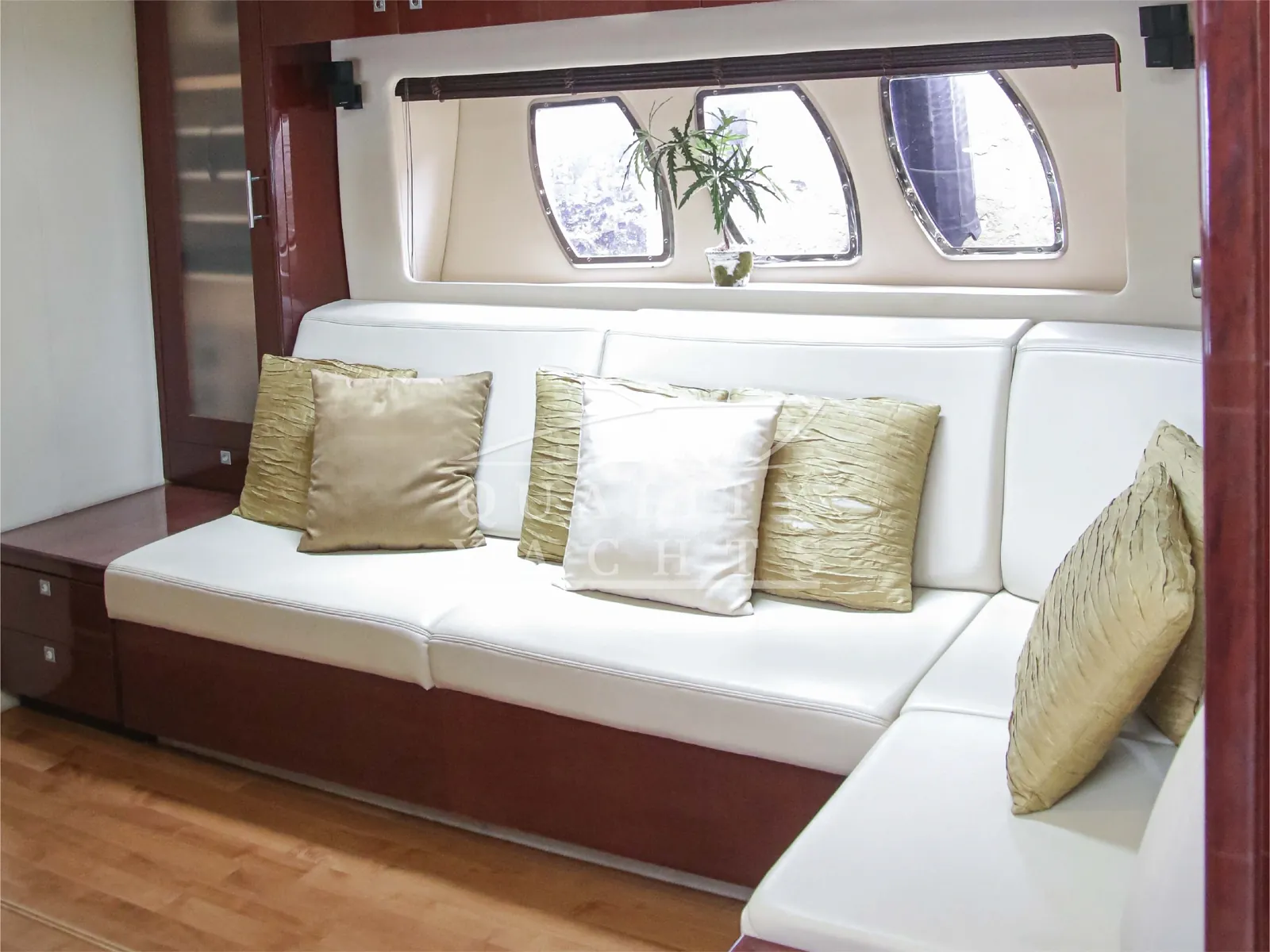 Sea Ray Sundancer — foto 12