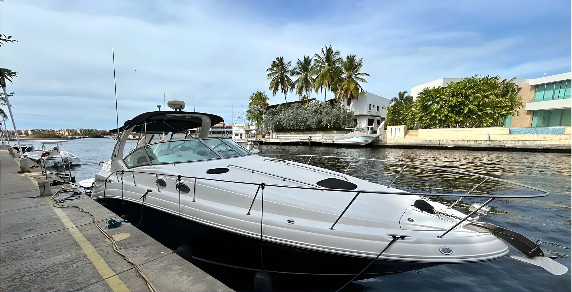 Sea Ray Sundancer 34 2007 — Puerto La Cruz, Venezuela