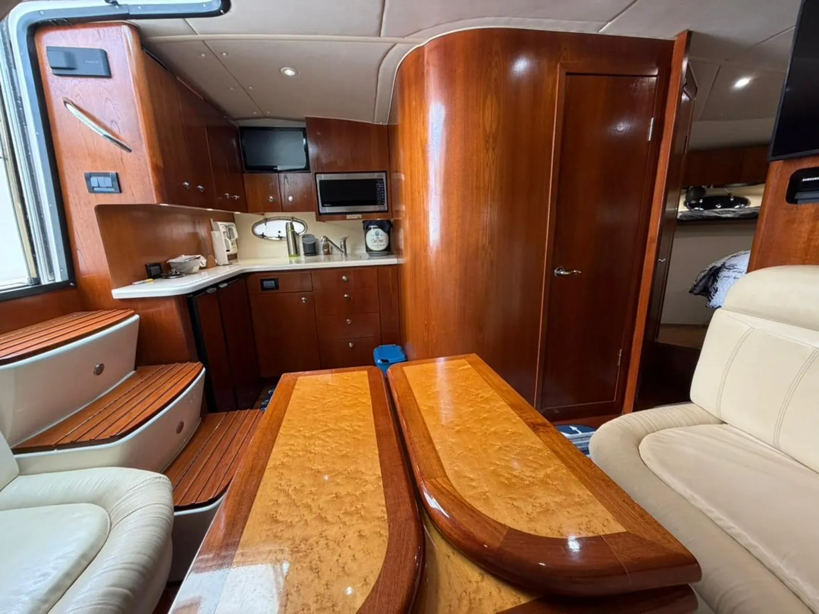 Tiara 39 — foto 11