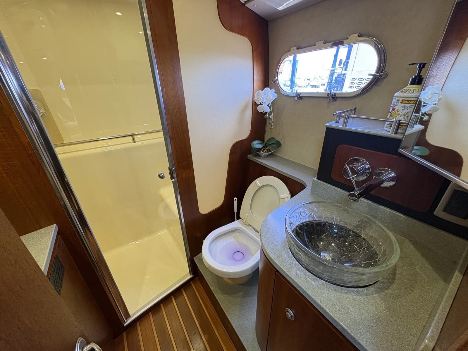 Tiara 39 — foto 15