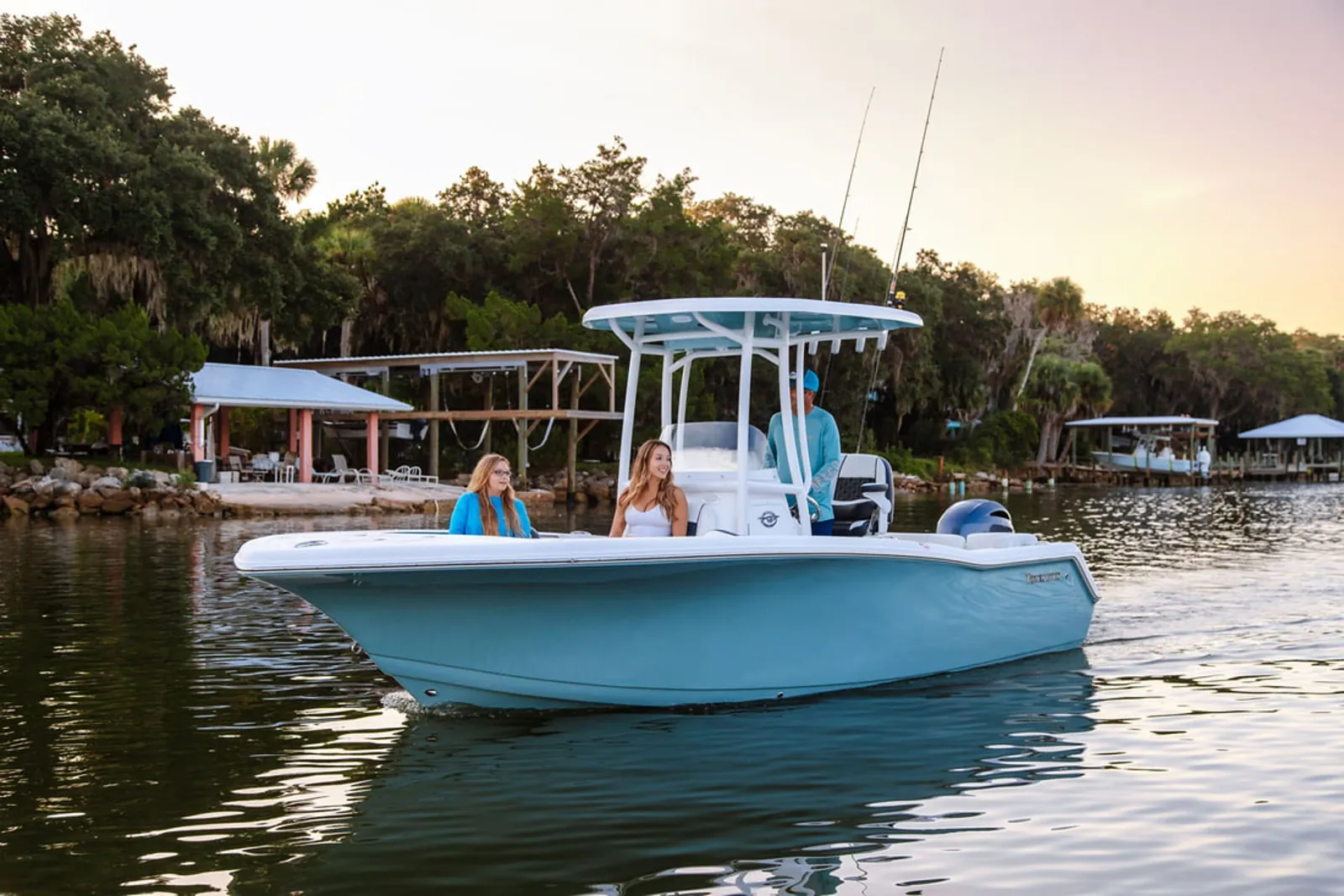 Tidewater 220 LXF — foto 3