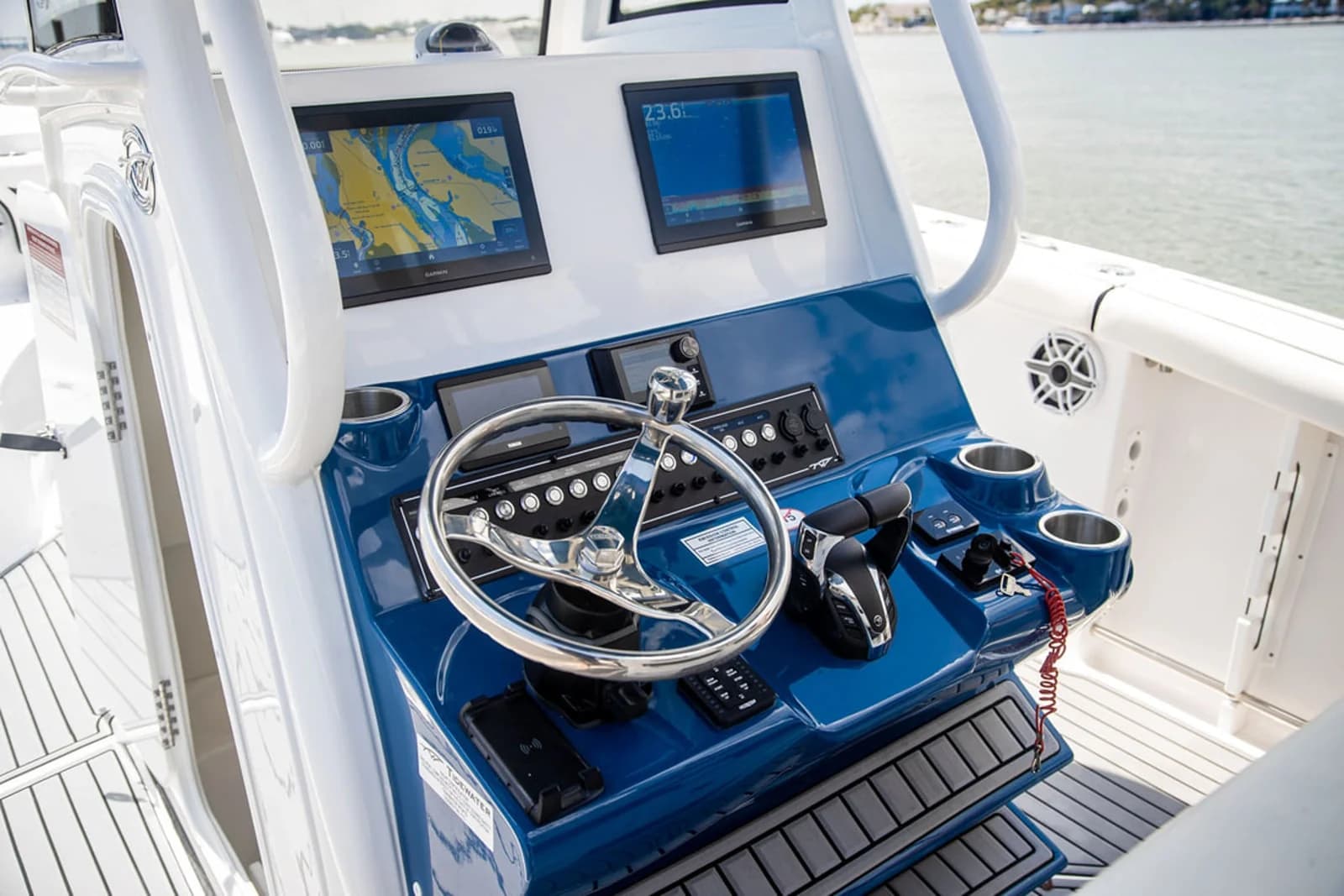 Tidewater 292 CC Adventure — foto 7