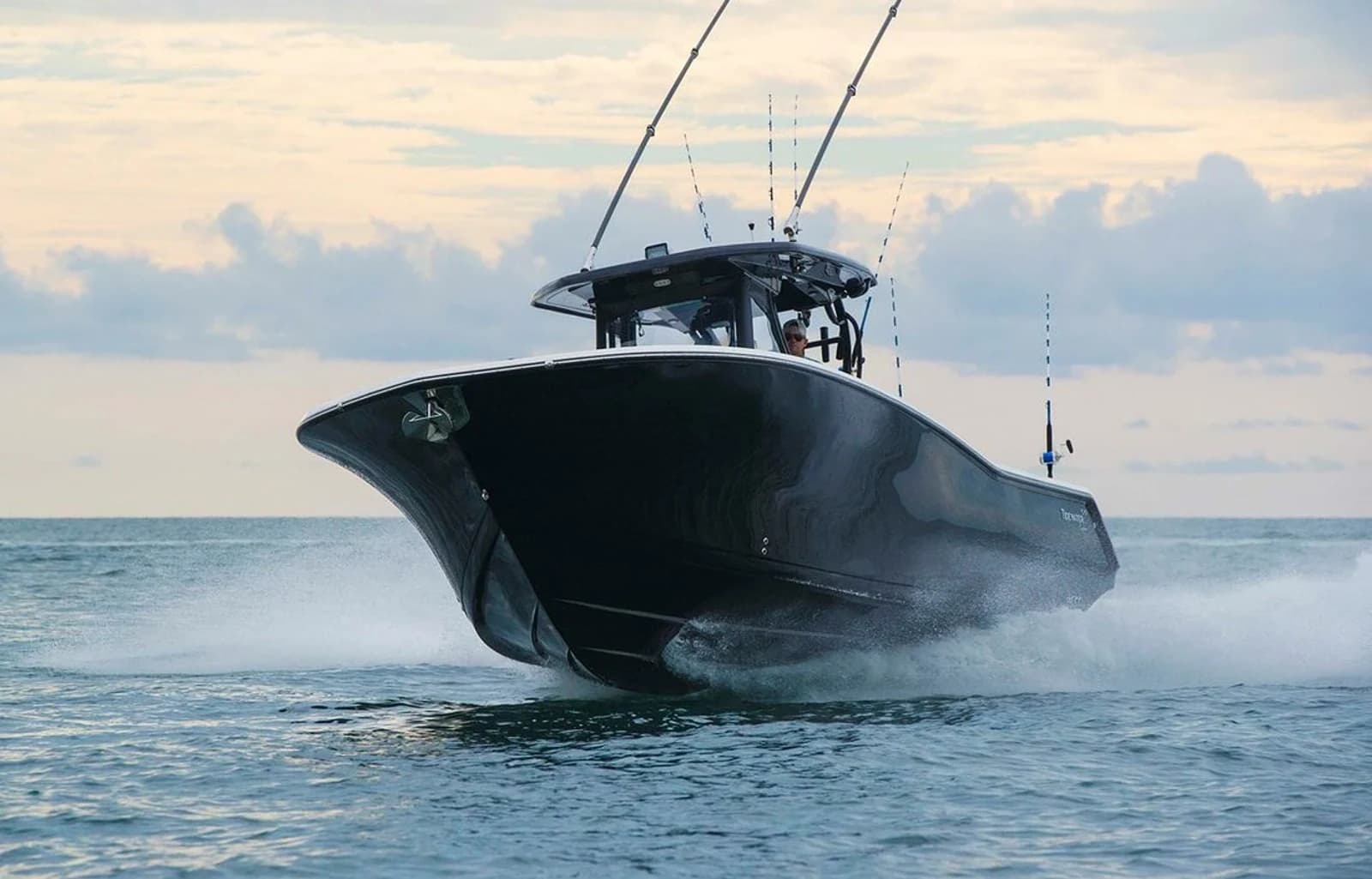 Tidewater 320 CC Adventure — foto 5