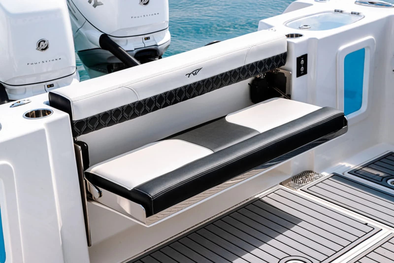 Tidewater 380 CC Adventure — foto 17