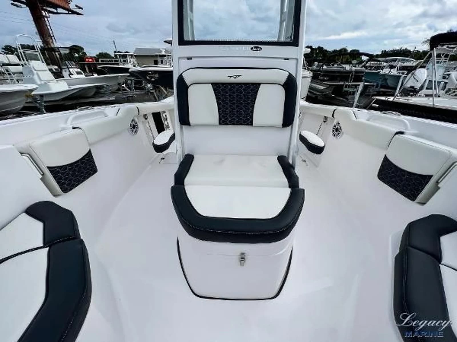 Tidewater CC Adventure 256 — foto 6