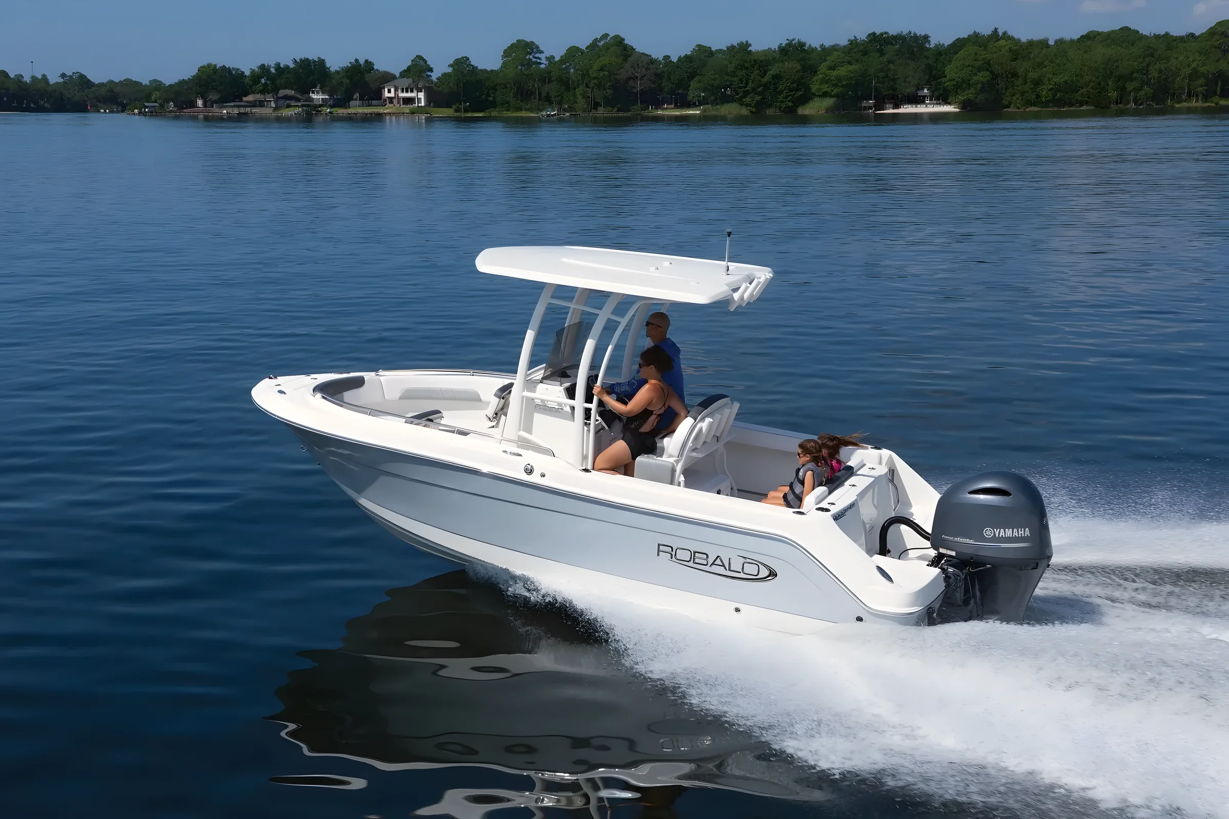 Robalo Explorer CC R222EX 2027 — Bajo pedido