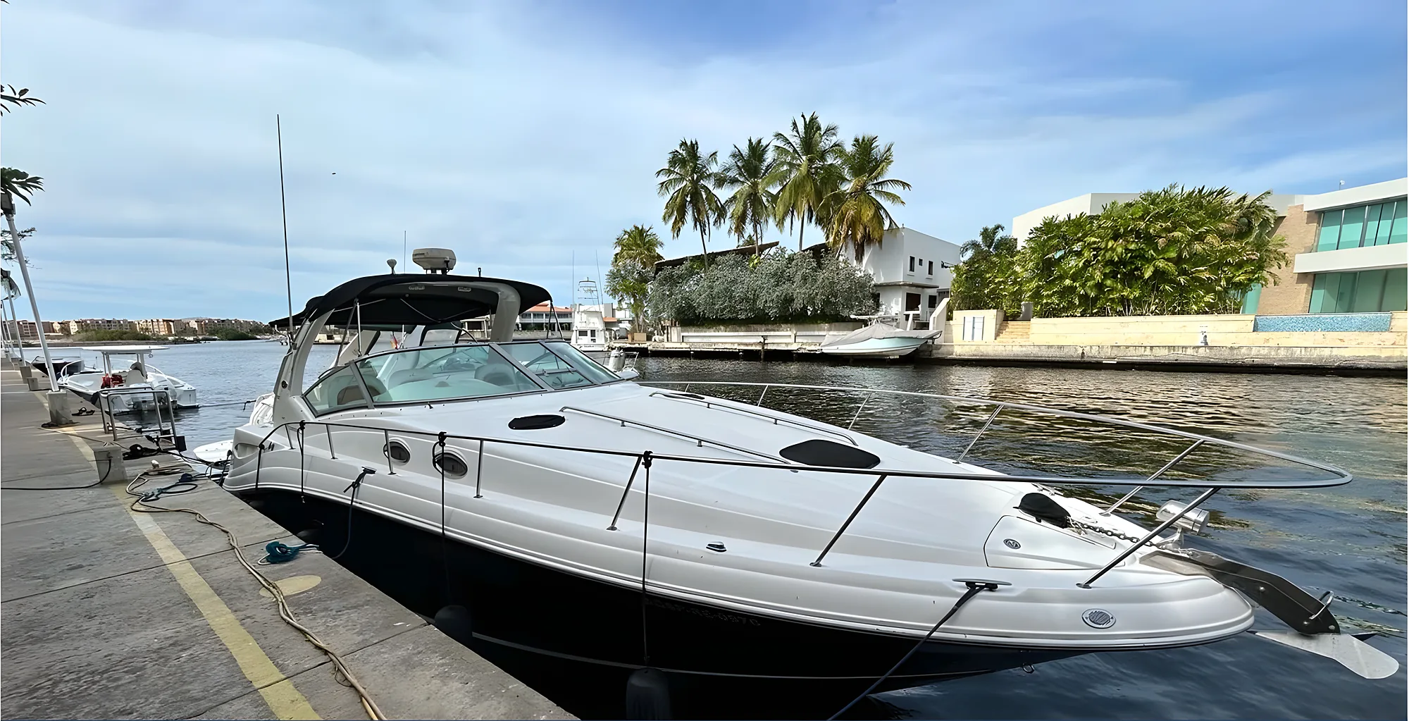 Sea Ray Sundancer 34 2007 — Puerto La Cruz, Venezuela