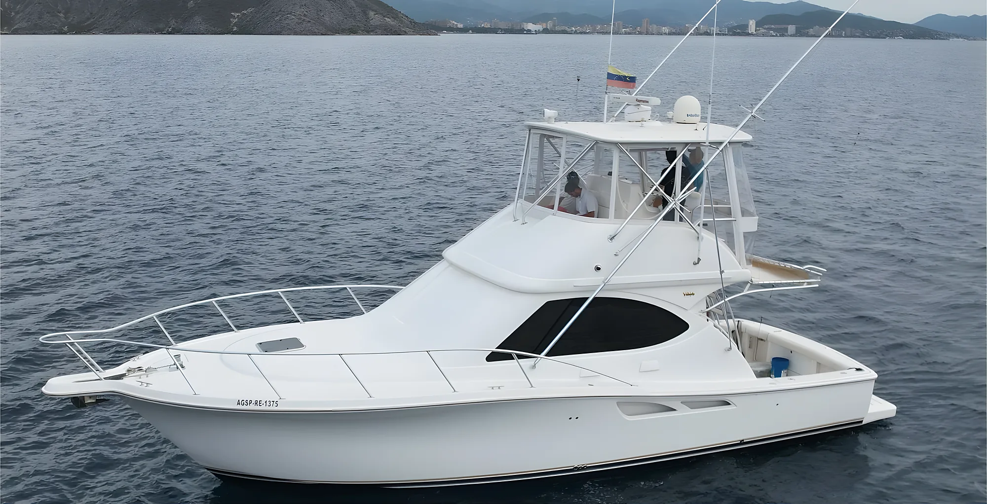 Tiara 39 2007 — Puerto La Cruz, Venezuela