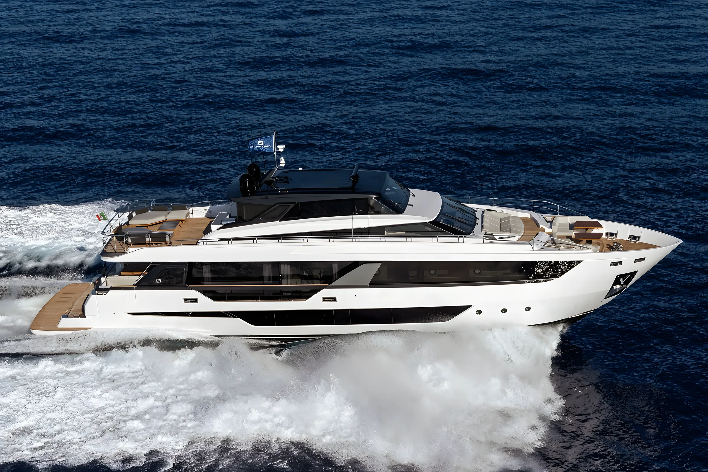 Ferretti 1000 Skydeck 2027 — Bajo pedido