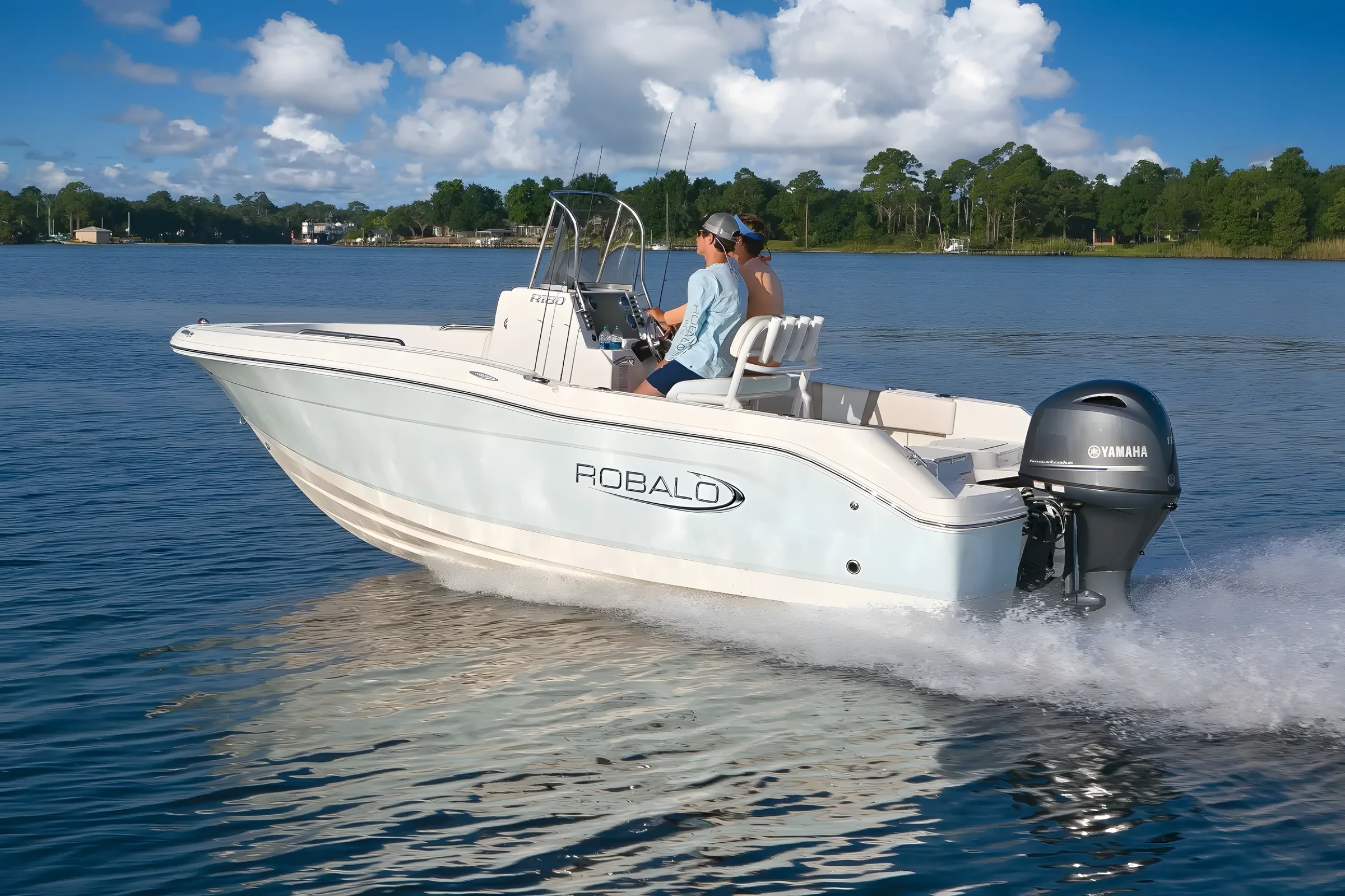 Robalo R180 2027 — Bajo pedido