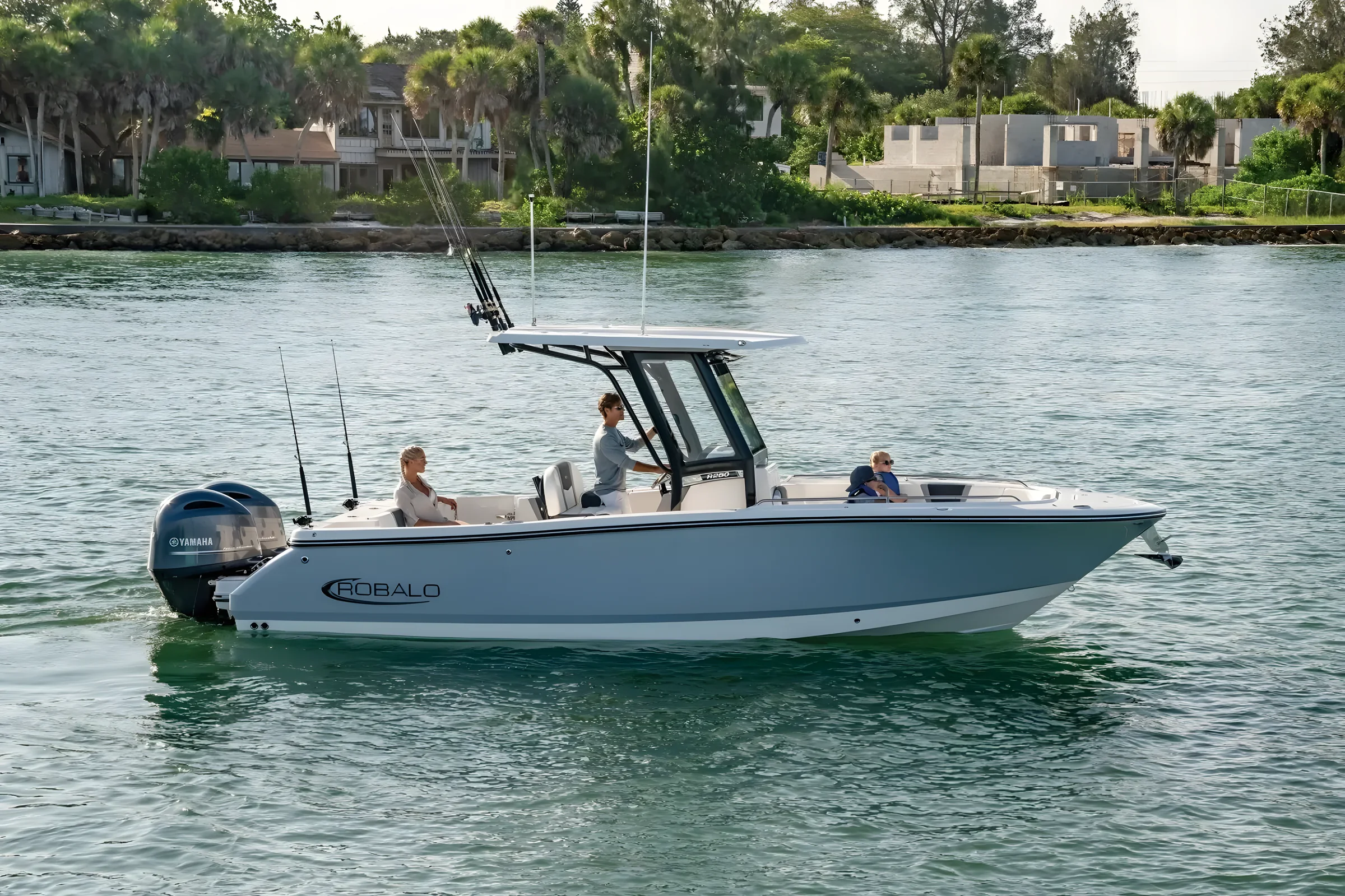 Robalo R250 2027 — Bajo pedido